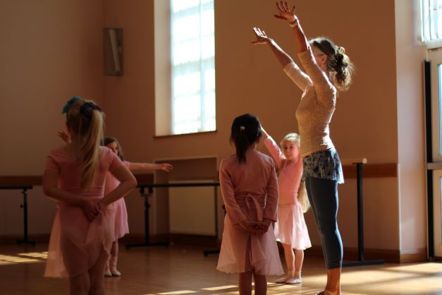 Novaes Ballet School
